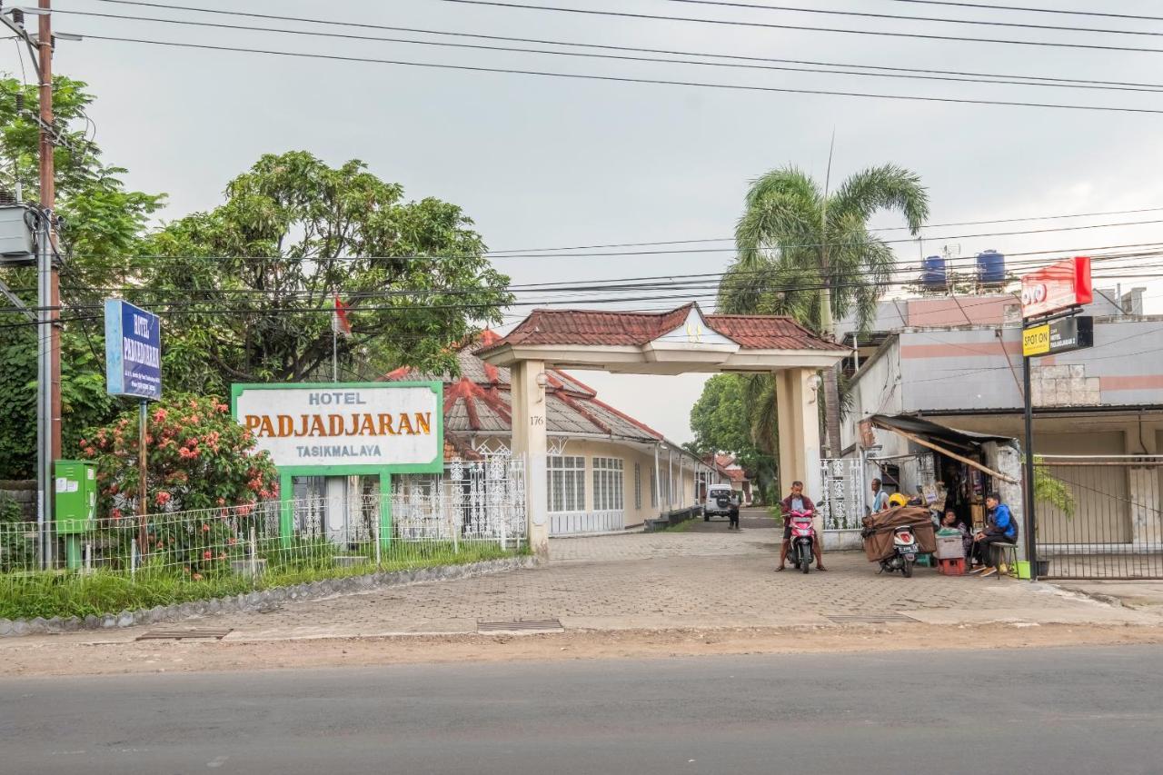 Super Oyo 2346 Hotel Padjadjaran 1 Tasikmalaya Ngoại thất bức ảnh